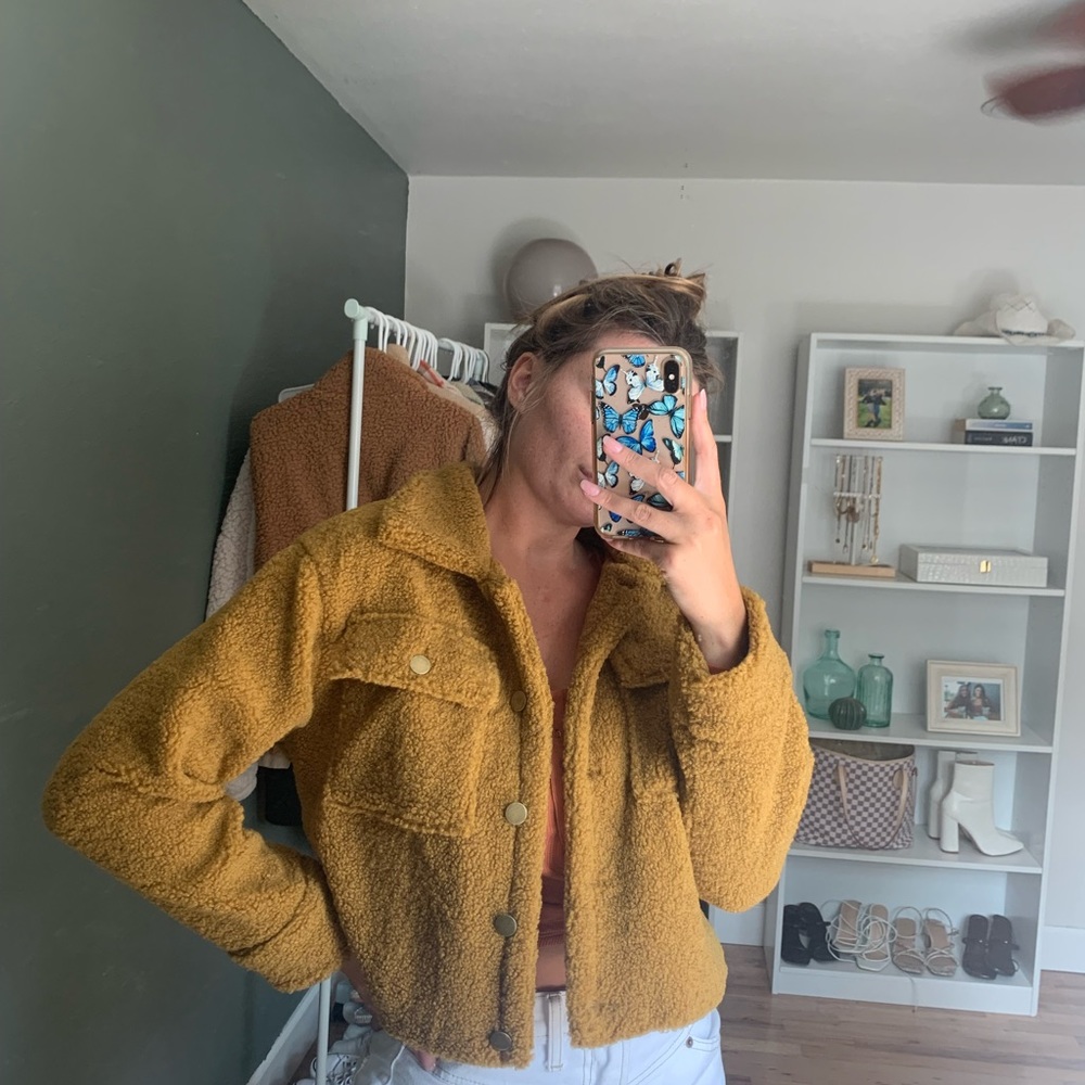 NWT - Soft Cropped Jacket